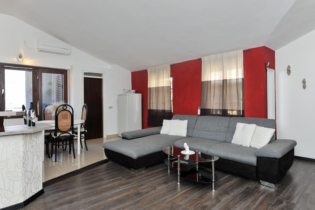 Borgo Apartment